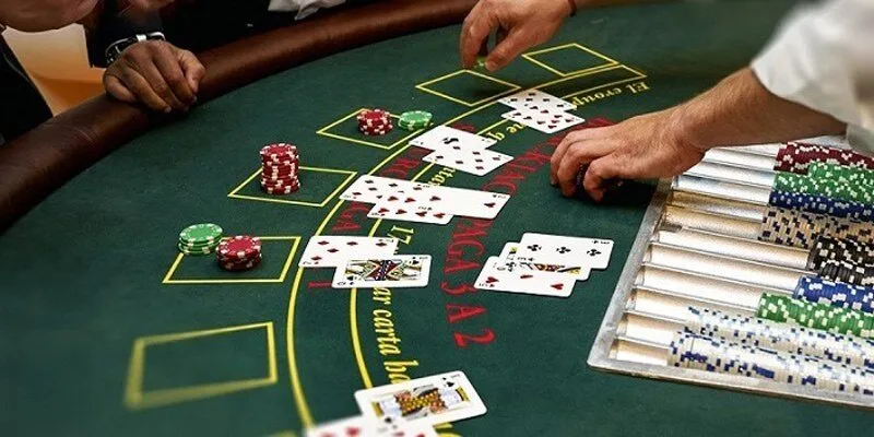 Có nhiều biến thể khác nhau của trò chơi Black Jack